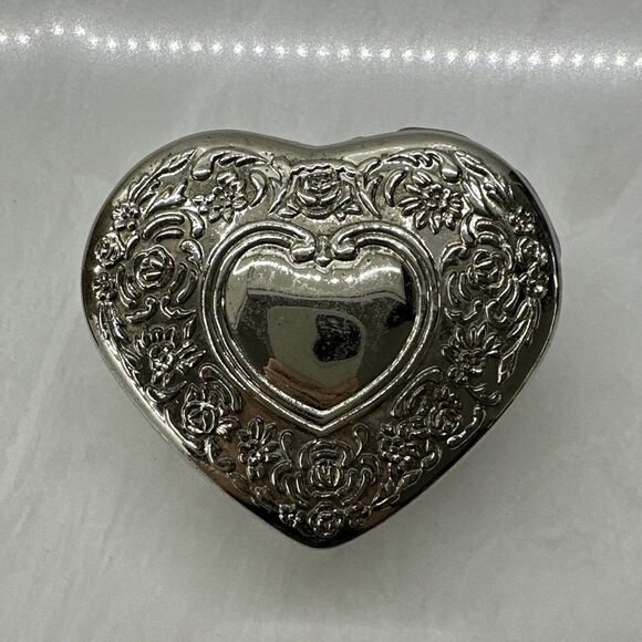Vintage MCM Heart Shape Silver and Glass Trinket Jewelry Box Candy Dish 3.5 in - Picture 4 of 10